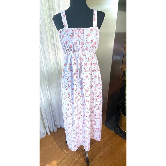 Vintage 1980s peignoir set, white, pink floral, flannel negligee and bed jacket - Picture 8 of 9